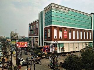 Gaur_Central_Mall