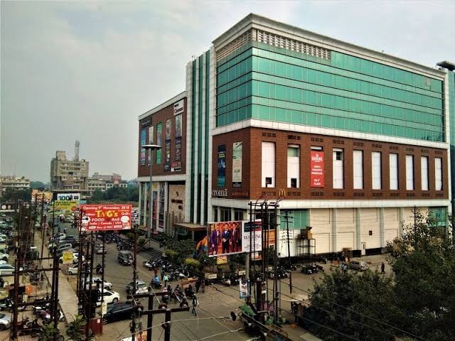 Gaur Central Mall